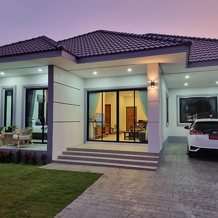 Baan Dalah Buriram Βίλα Εξωτερικό φωτογραφία